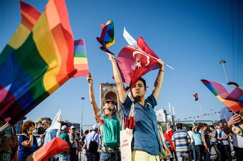 türk gay sec|Pride Month in Turkey Showcased Homophobia, Resistance.